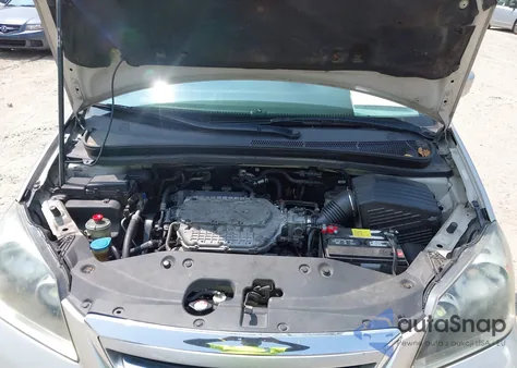 2006 Honda Odyssey Touring from USA, damaged, VIN 5FNRL38856B098897